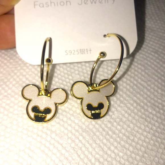 New Disney 925S /18K Gold Plated Earrings - Picture 3 of 7